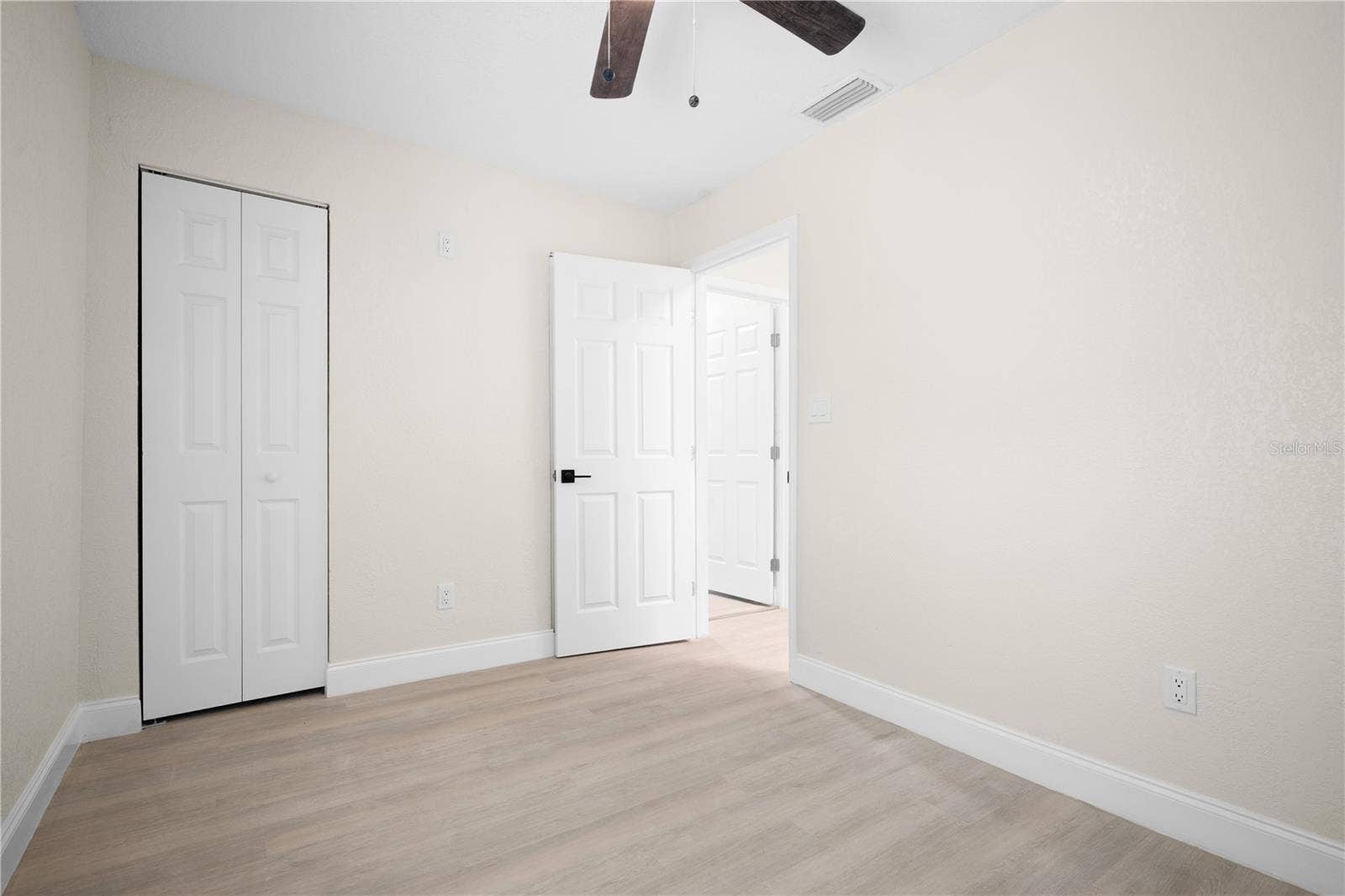 3445 40TH STREET N, St Petersburg, FL 33713