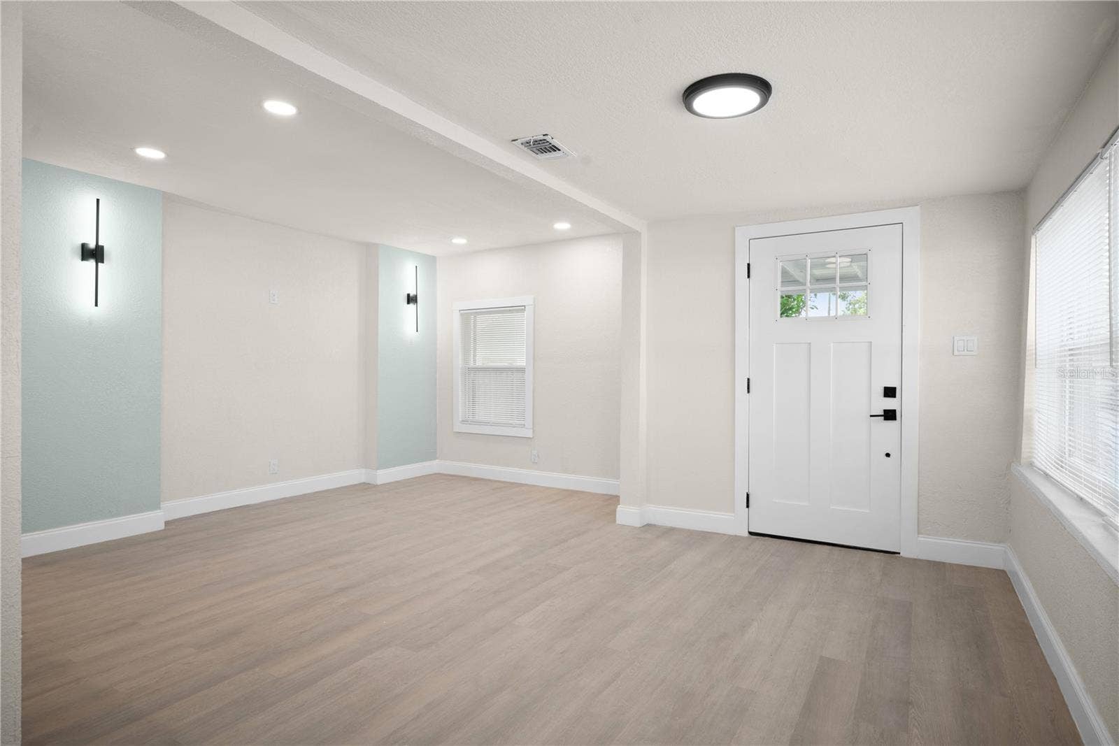 3445 40TH STREET N, St Petersburg, FL 33713