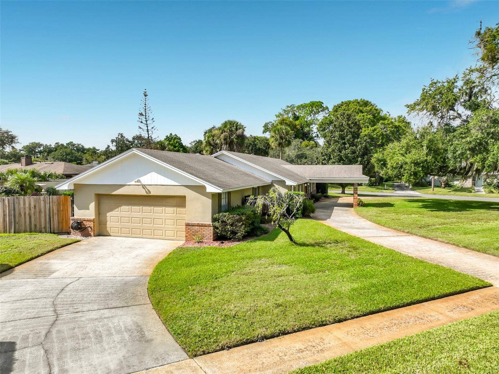 130 SPRINGWOOD TRAIL, Altamonte Springs, FL 32714 130 SPRINGWOOD TRAIL, Altamonte Springs, FL 32714