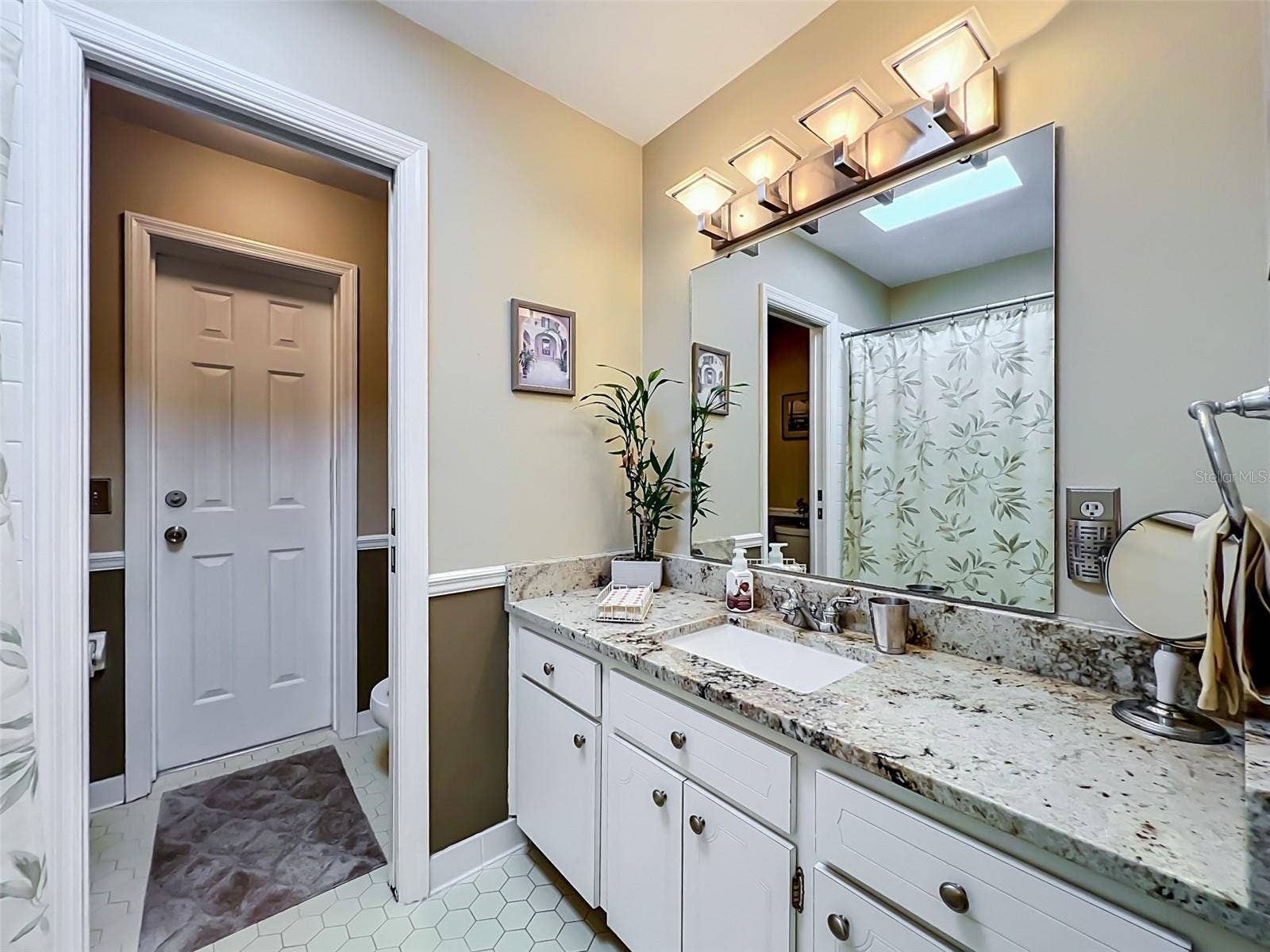 130 SPRINGWOOD TRAIL, Altamonte Springs, FL 32714 130 SPRINGWOOD TRAIL, Altamonte Springs, FL 32714