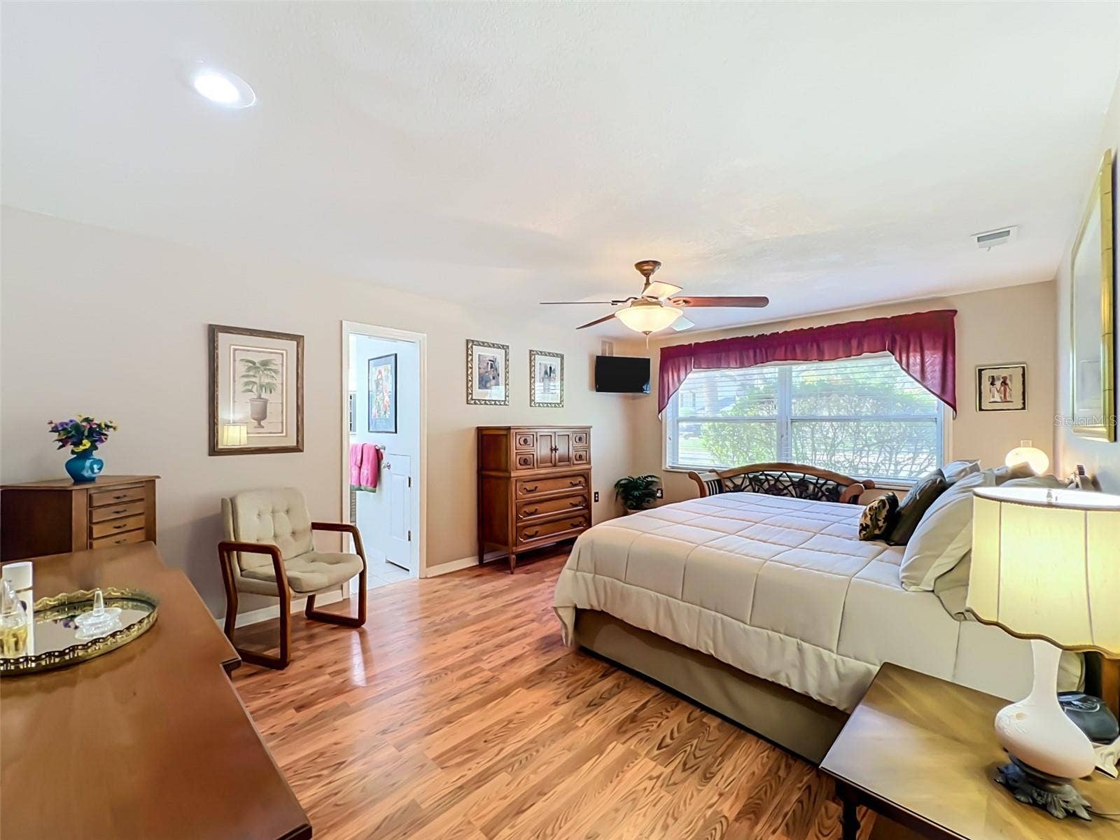 130 SPRINGWOOD TRAIL, Altamonte Springs, FL 32714 130 SPRINGWOOD TRAIL, Altamonte Springs, FL 32714