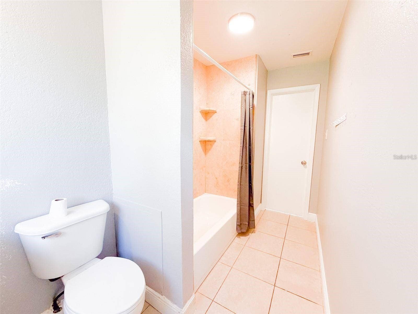 407 W BELLA VISTA STREET, Lakeland, FL 33805