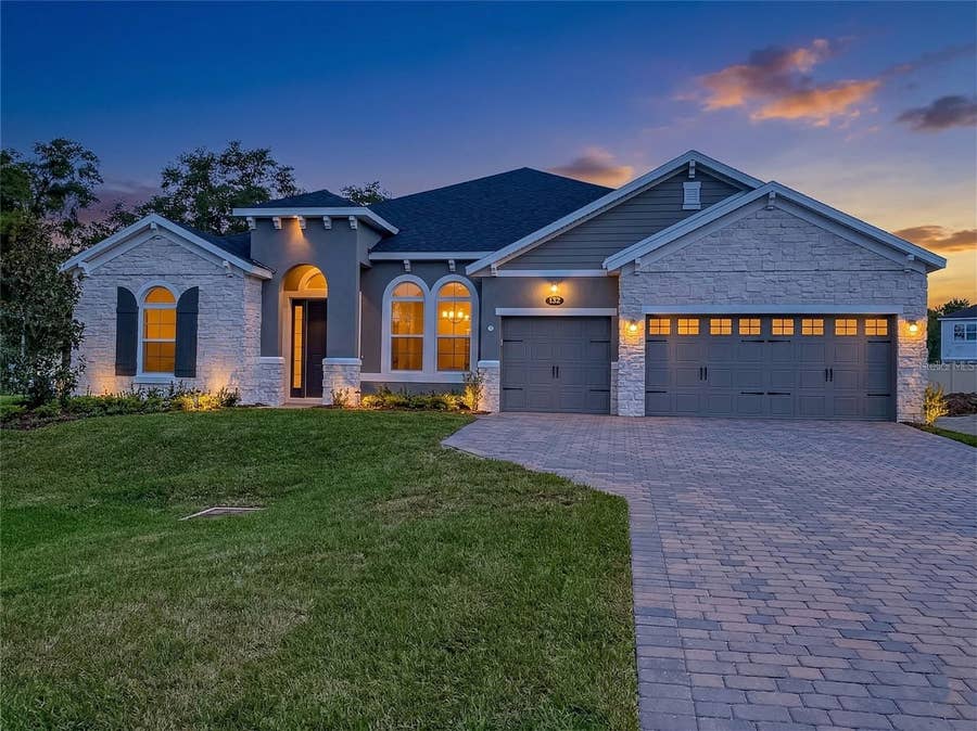 Property photo for 132 LAKE DRIVE, Oviedo, FL
