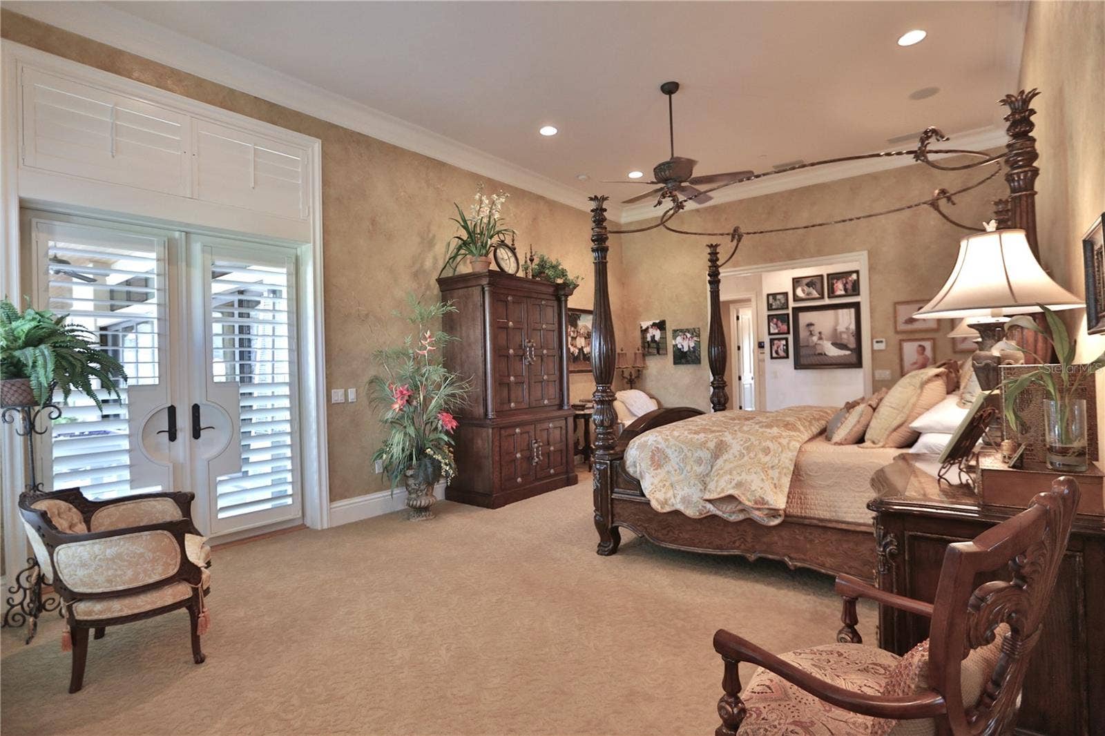 15305 NW HWY 320, Micanopy, FL 32667 Owners Suite