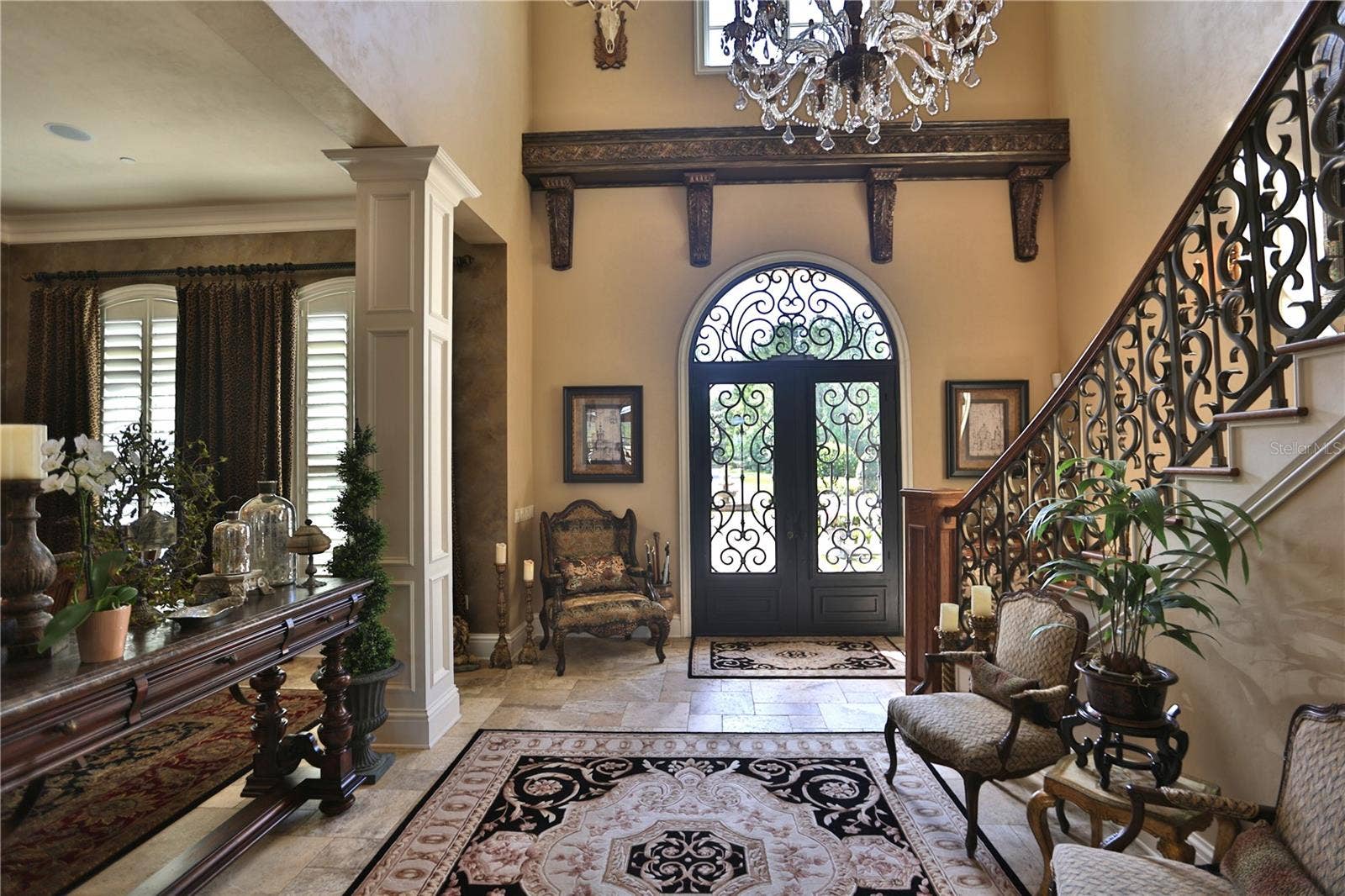15305 NW HWY 320, Micanopy, FL 32667 Entry Foyer