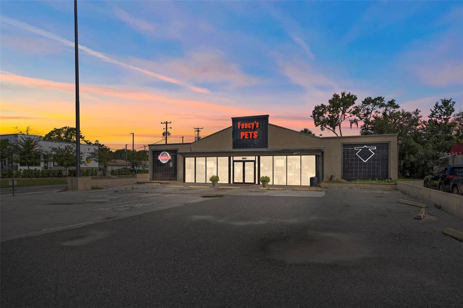 Property photo for 669 NE US HIGHWAY 19, Crystal River, FL
