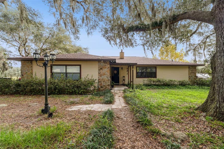 Property photo for 5781 S CRATER LAKE CIRCLE, Keystone Heights, FL