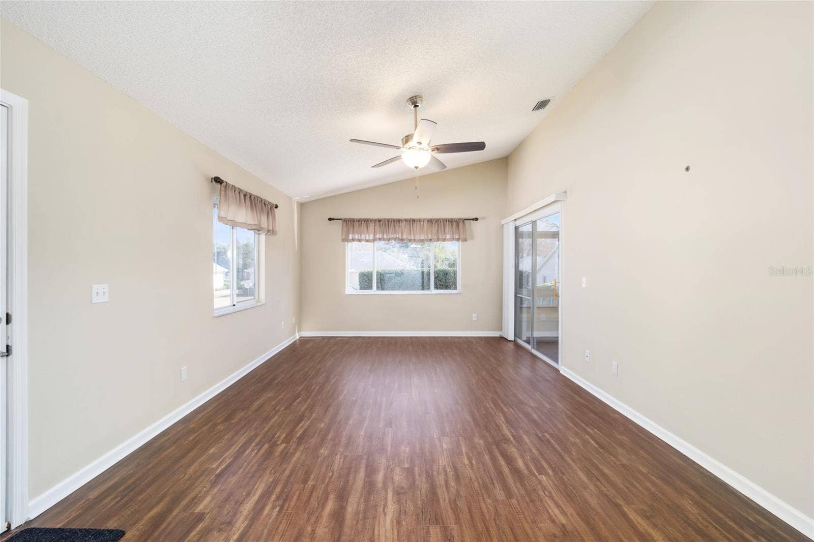 1921 NW 50TH CIRCLE, Ocala, FL 34482