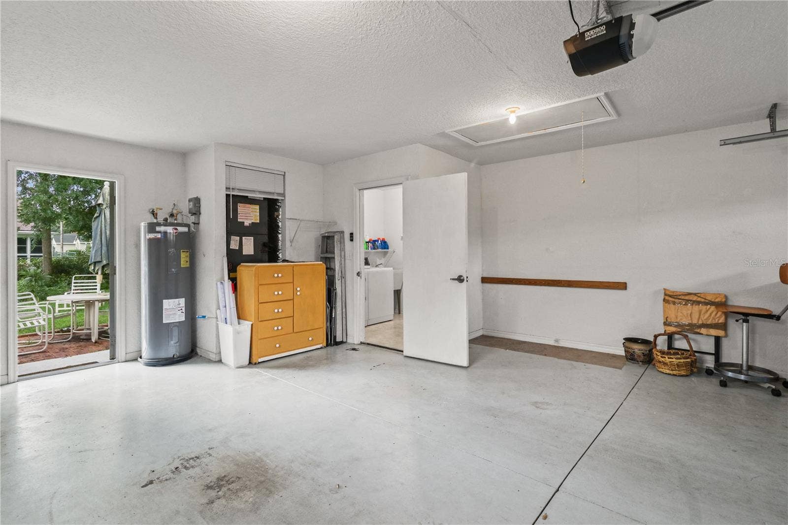 7734 SW 114TH LOOP, Ocala, FL 34476 Garage
