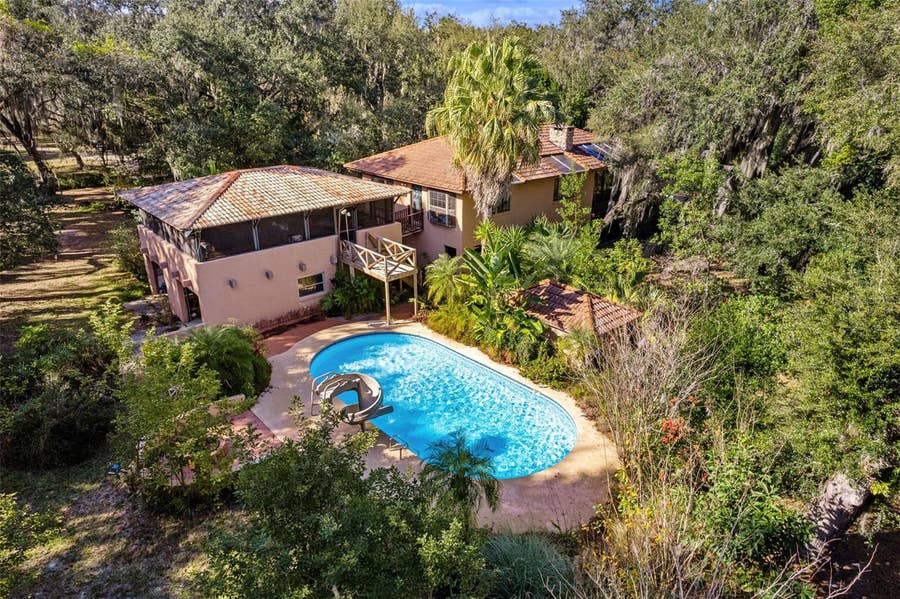 Property photo for 27910 DEBBIE ROAD, Okahumpka, FL