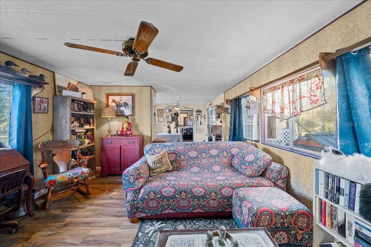 6250 SE 150TH AVENUE, Morriston, FL 32668 6250 SE 150TH AVENUE, Morriston, FL 32668