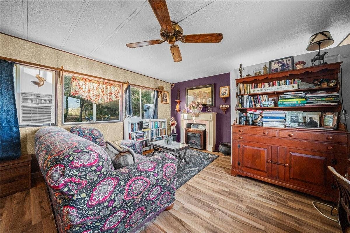 6250 SE 150TH AVENUE, Morriston, FL 32668 6250 SE 150TH AVENUE, Morriston, FL 32668