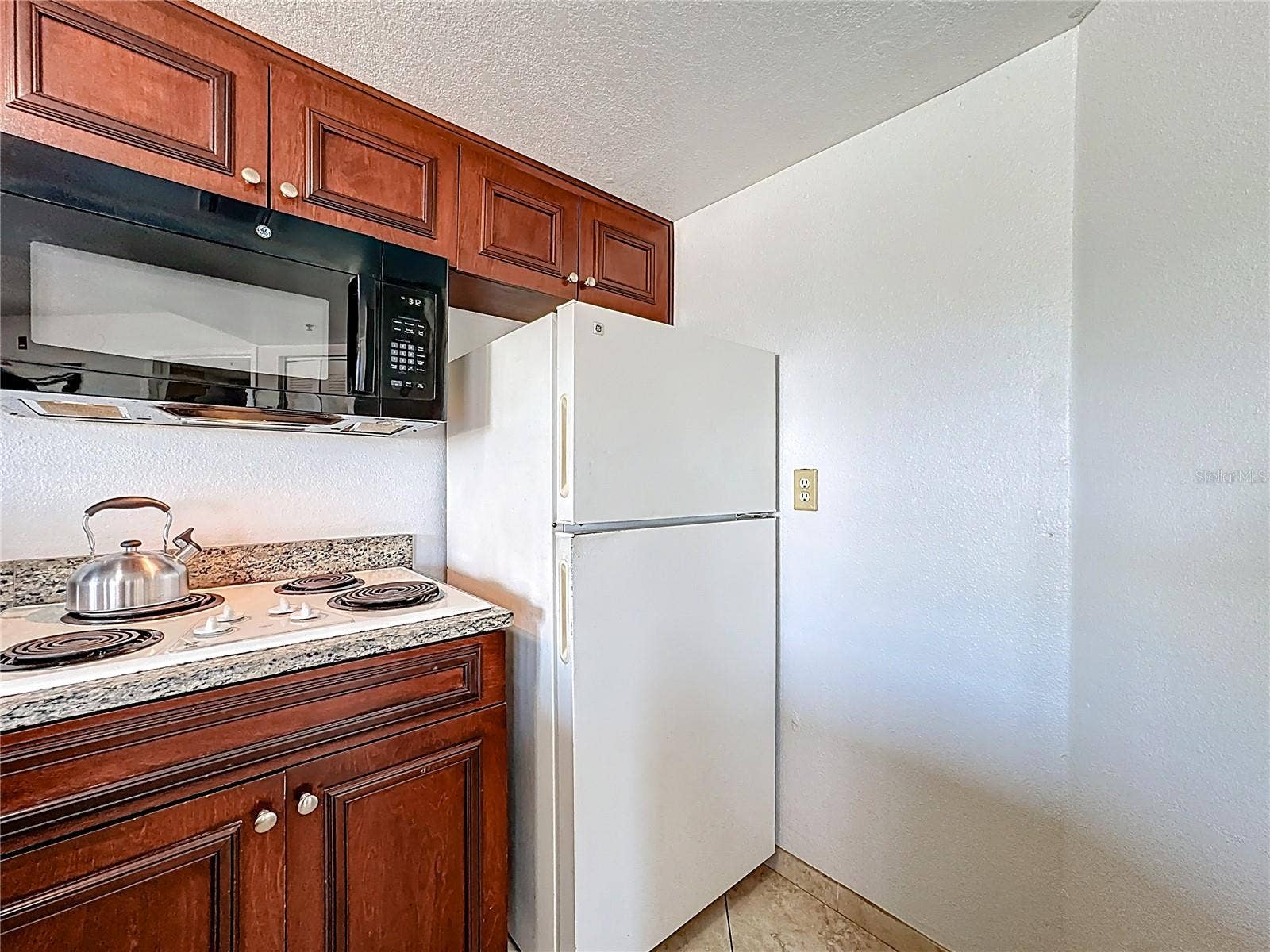 6337 PARC CORNICHE DRIVE, #2304, Orlando, FL 32821 6337 PARC CORNICHE DRIVE, #2304, Orlando, FL 32821