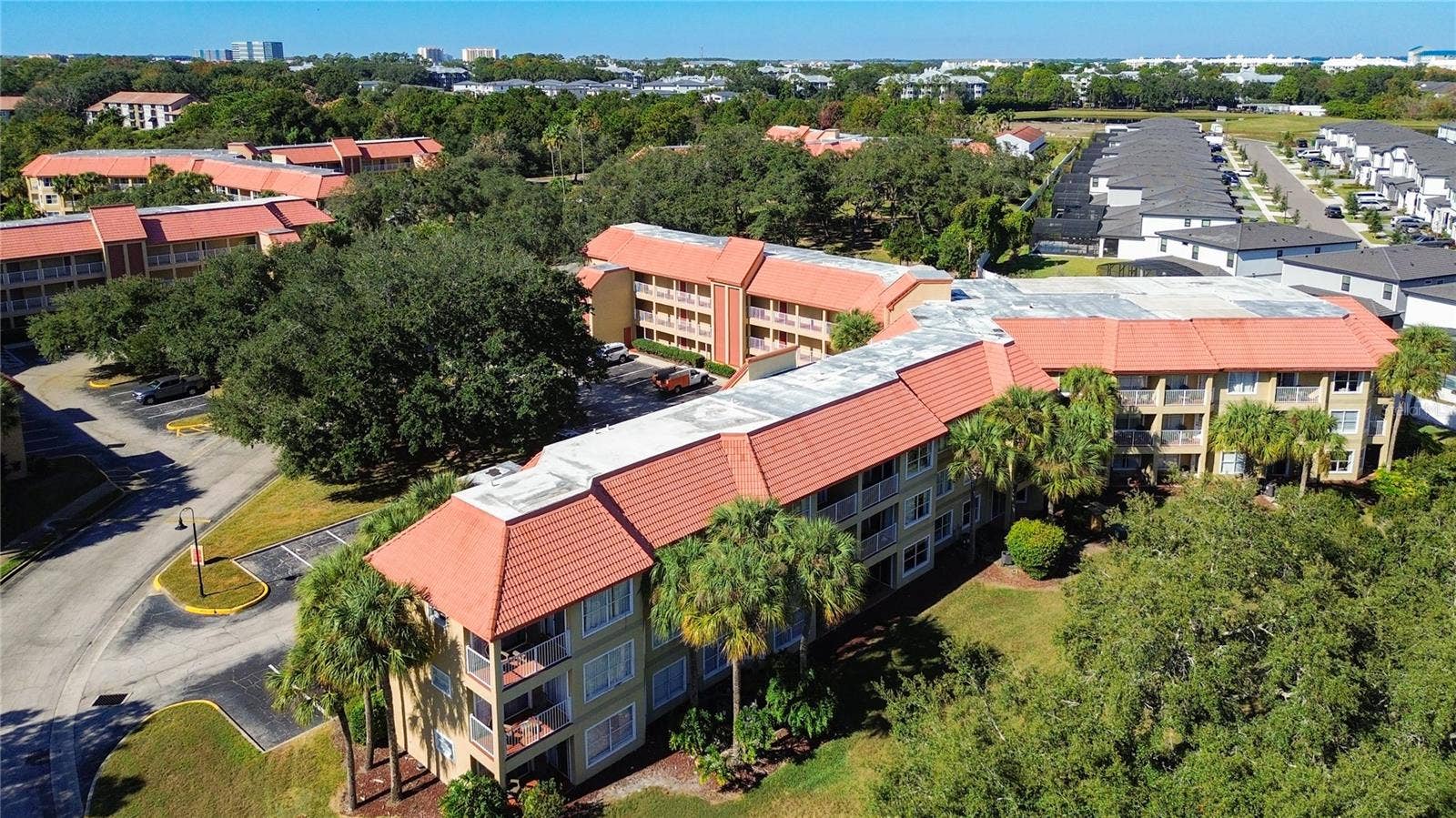 6337 PARC CORNICHE DRIVE, #2304, Orlando, FL 32821 6337 PARC CORNICHE DRIVE, #2304, Orlando, FL 32821