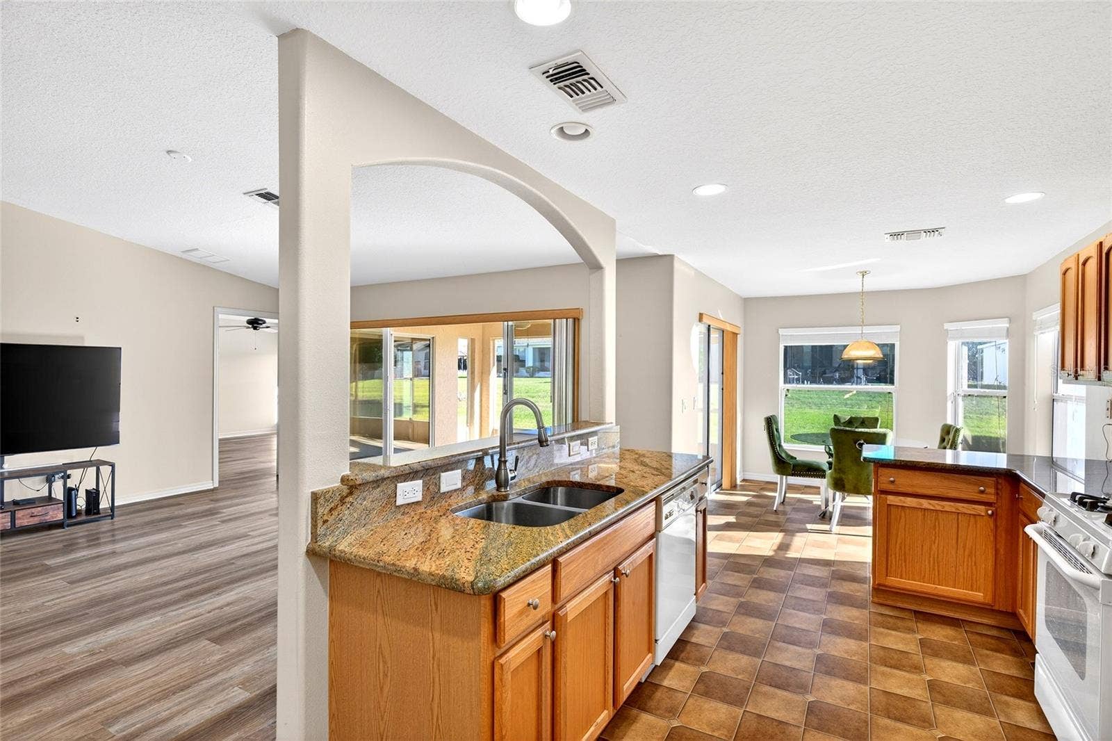 1706 SW 156TH LANE, Ocala, FL 34473 1706 SW 156TH LANE, Ocala, FL 34473