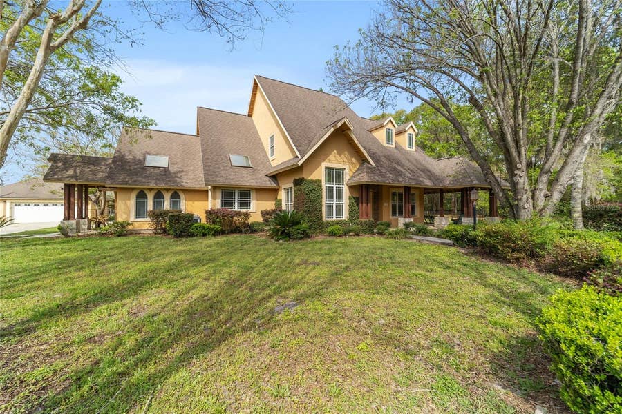 Property photo for 16638 N HIGHWAY 329, Reddick, FL