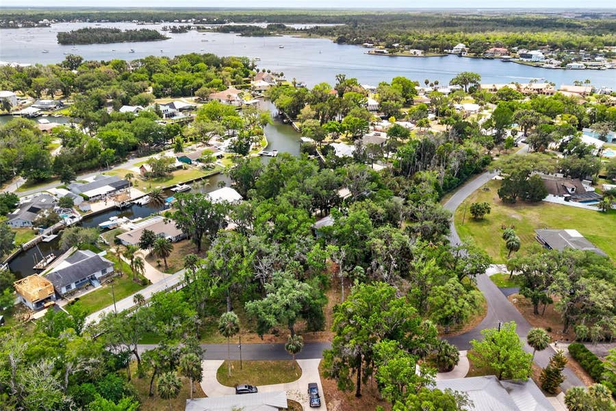 Property photo for 580 NW 14TH PLACE, Crystal River, FL