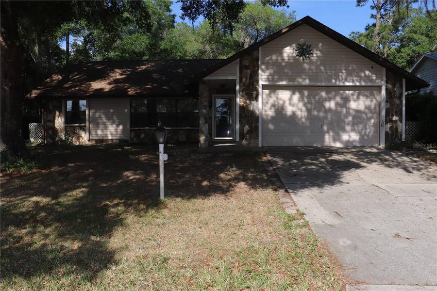 Property photo for 1112 NE 130 TERRACE, Silver Springs, FL