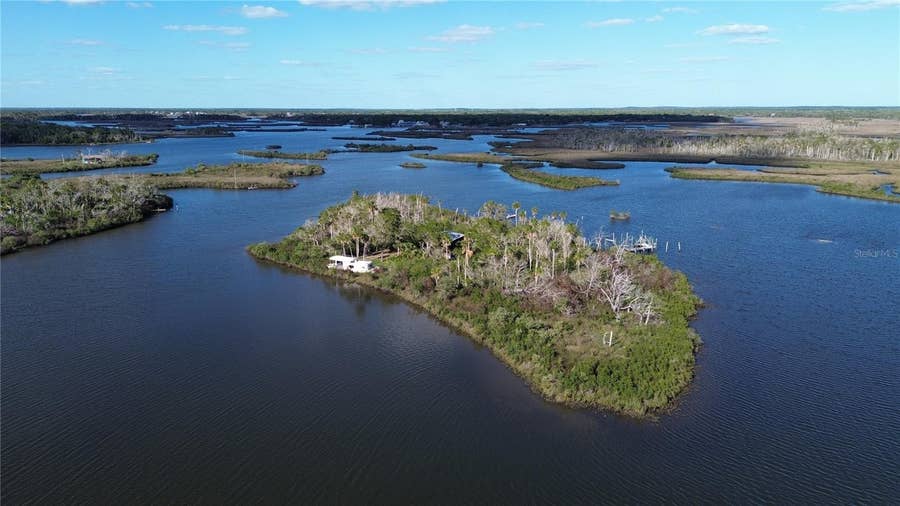 Property photo for 7472 W THUNDERBIRD ISLAND, Homosassa, FL