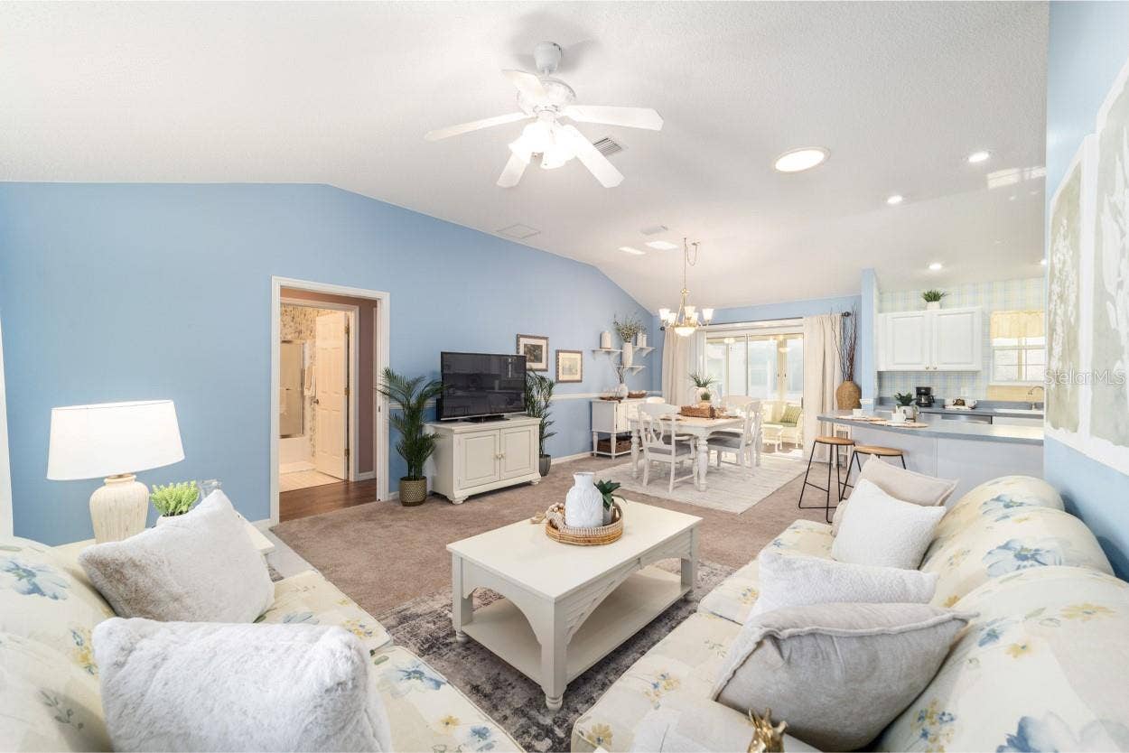 17637 SE 80TH ALTAMAHA COURT, The Villages, FL 32162 17637 SE 80TH ALTAMAHA COURT, The Villages, FL 32162