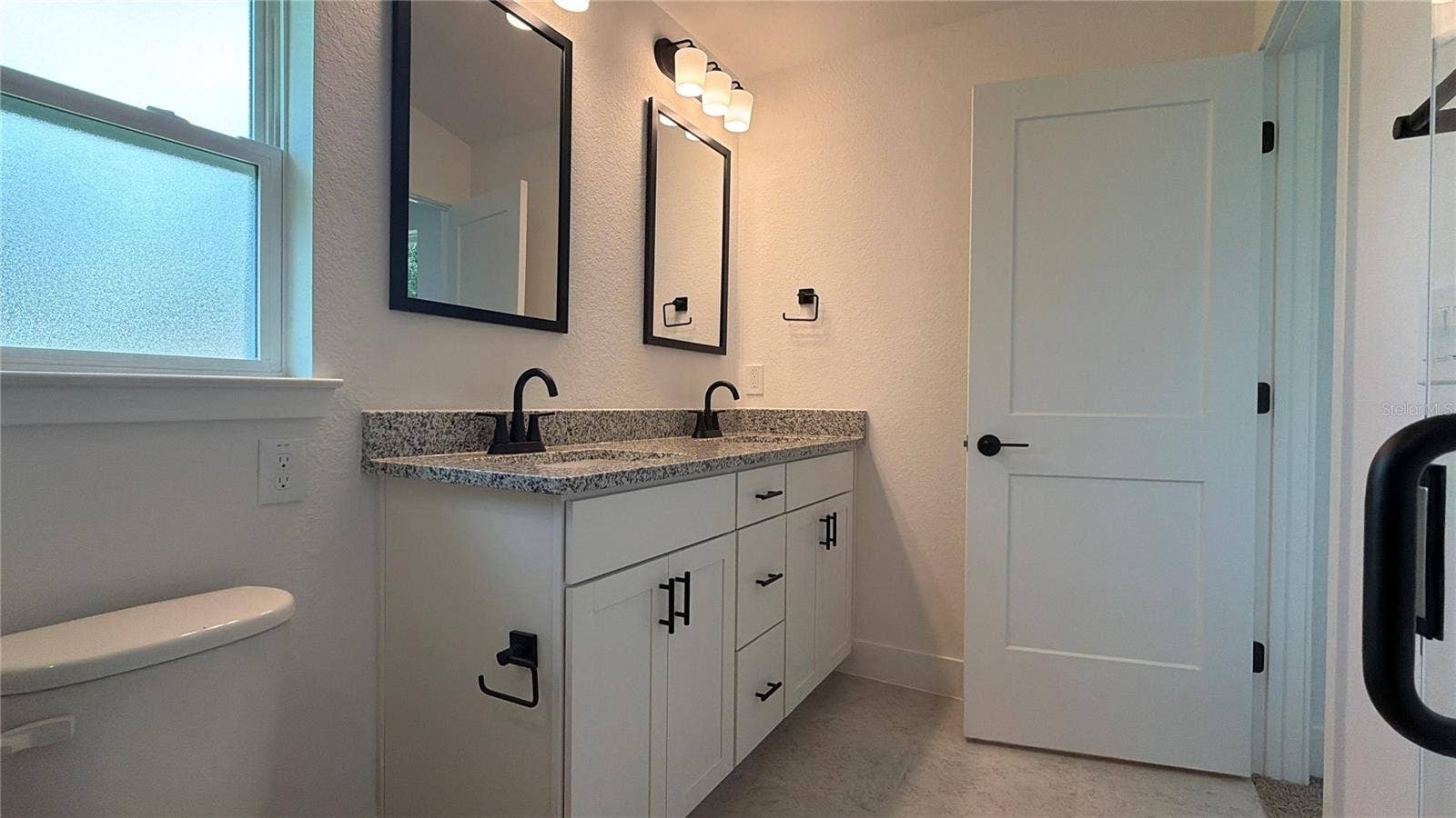 Master bath.
