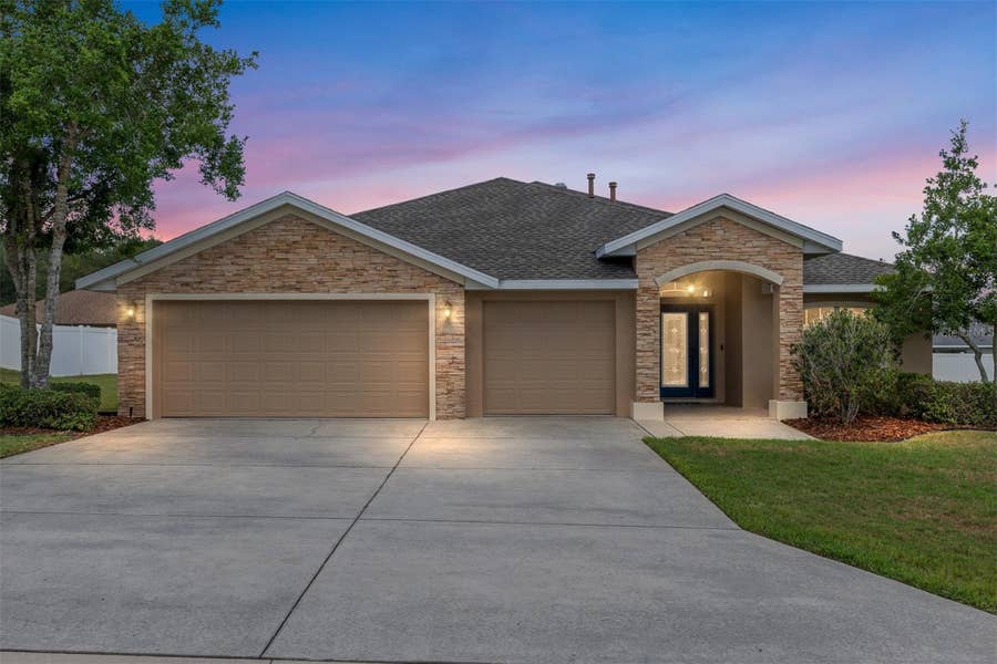 Property photo for 915 SE 69TH AVENUE, Ocala, FL