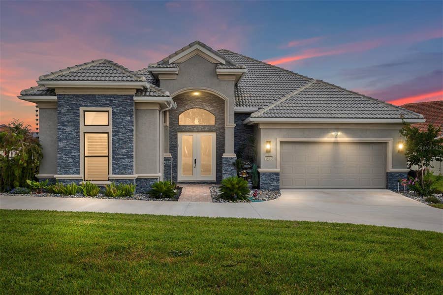 Property photo for 1500 W ALTON BAY PLACE, Hernando, FL