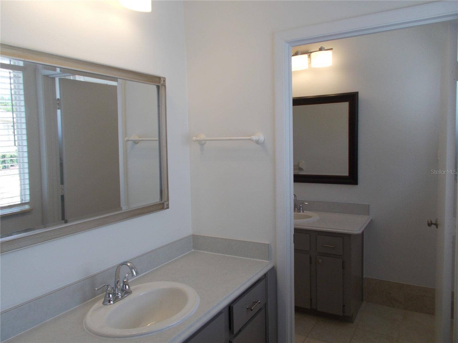 10877 SW 88TH COURT, Ocala, FL 34481 Master Bathroom