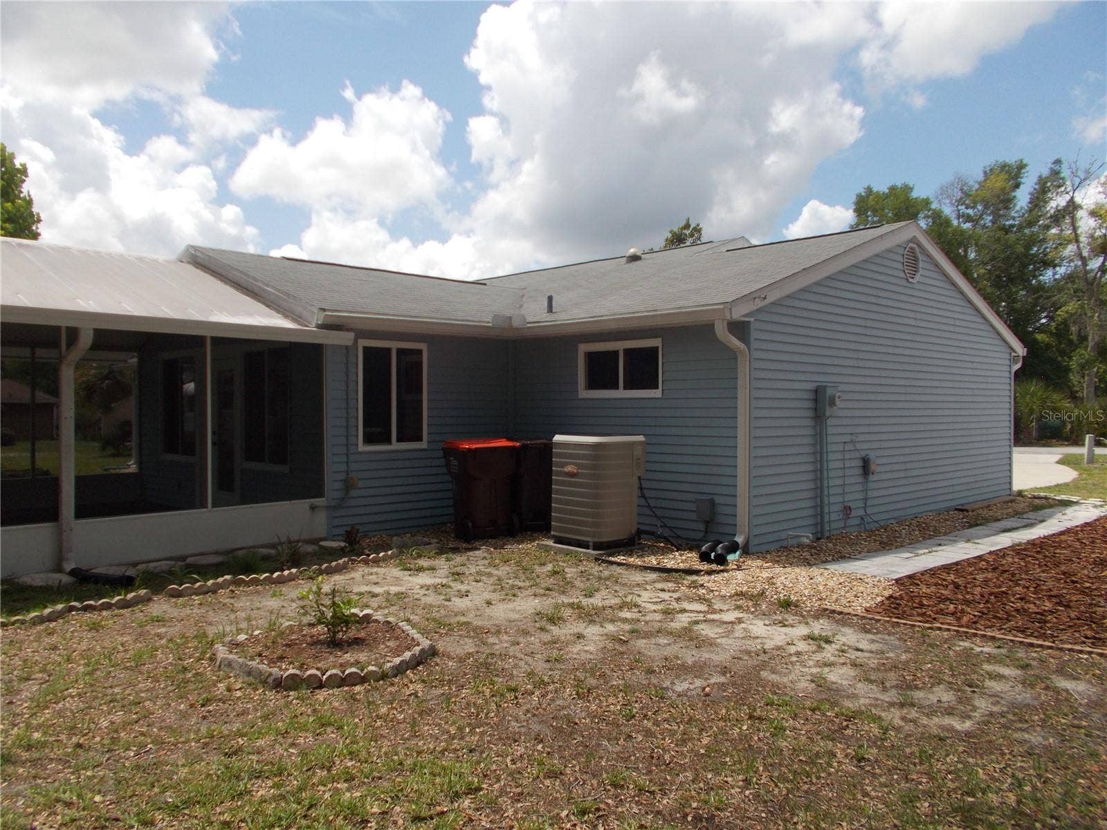 10877 SW 88TH COURT, Ocala, FL 34481 10877 SW 88TH COURT, Ocala, FL 34481