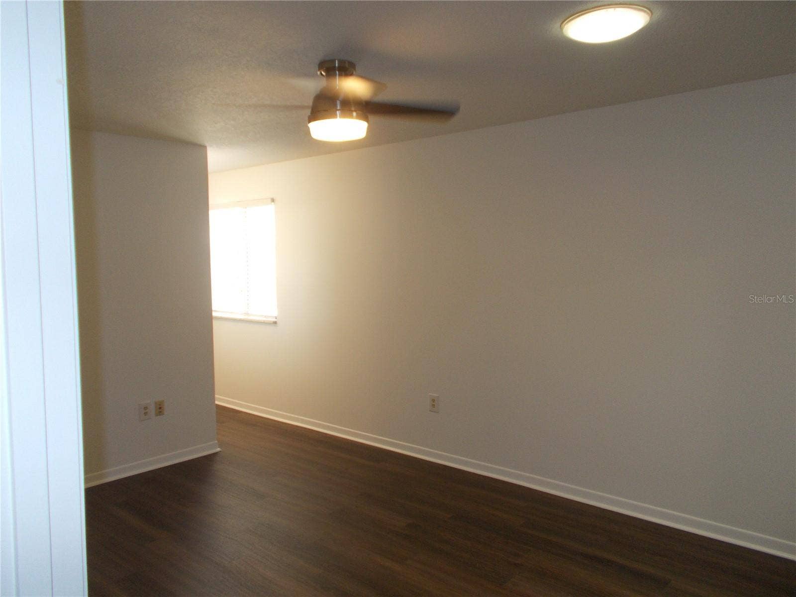 10877 SW 88TH COURT, Ocala, FL 34481 Master bedroom