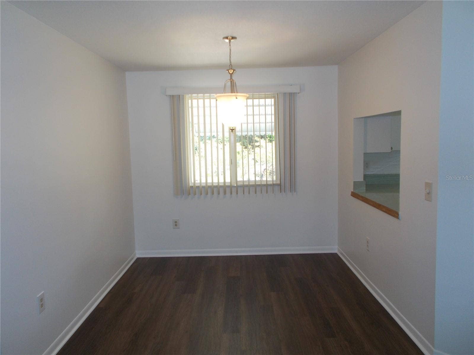 10877 SW 88TH COURT, Ocala, FL 34481 Dining area