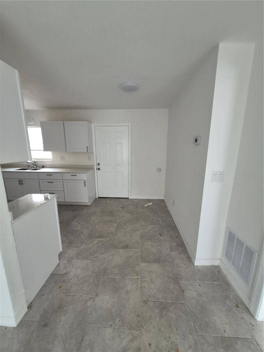 21661 SW RAINBOW LAKES BOULEVARD, Dunnellon, FL 34431 21661 SW RAINBOW LAKES BOULEVARD, Dunnellon, FL 34431