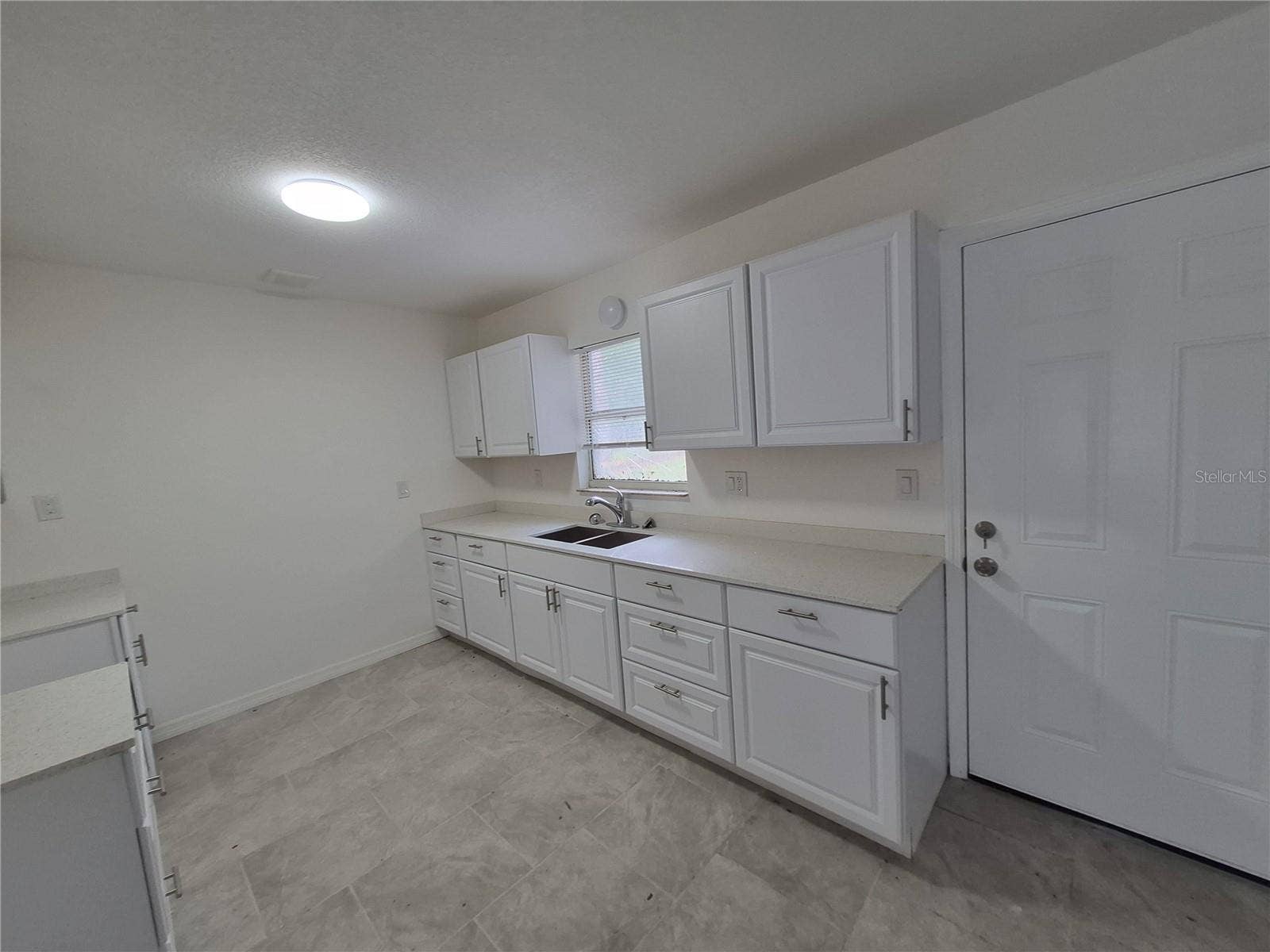 21661 SW RAINBOW LAKES BOULEVARD, Dunnellon, FL 34431 21661 SW RAINBOW LAKES BOULEVARD, Dunnellon, FL 34431