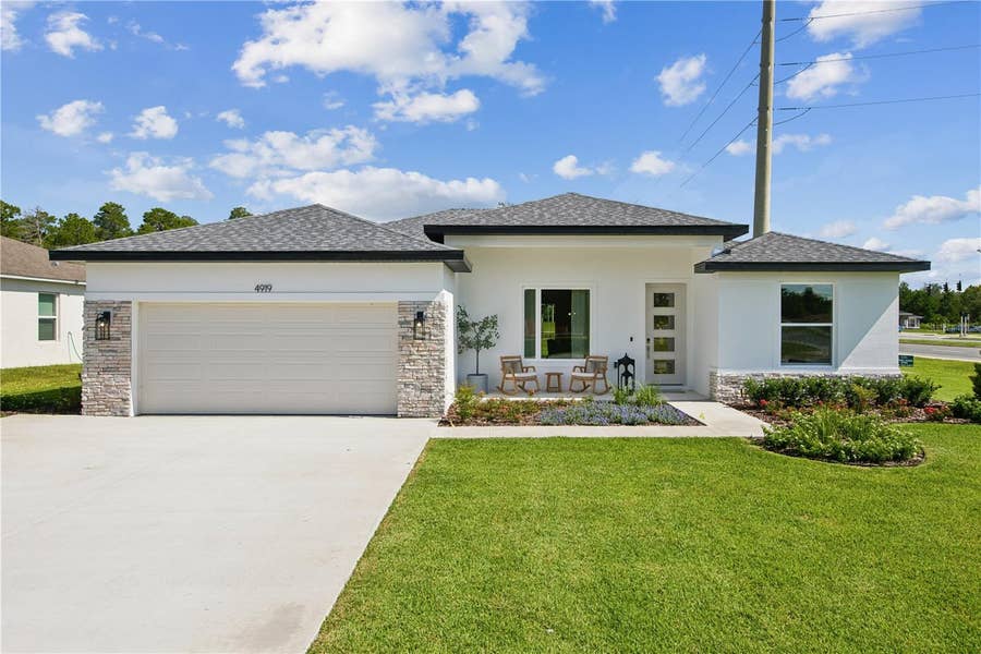 Property photo for 320 MARION OAKS COURSE, Ocala, FL