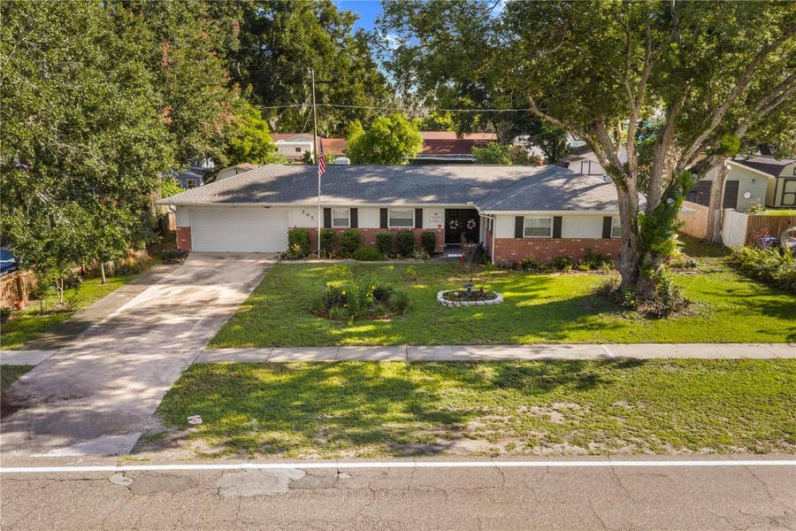 Property photo for 207 W WHEELER ROAD, Seffner, FL