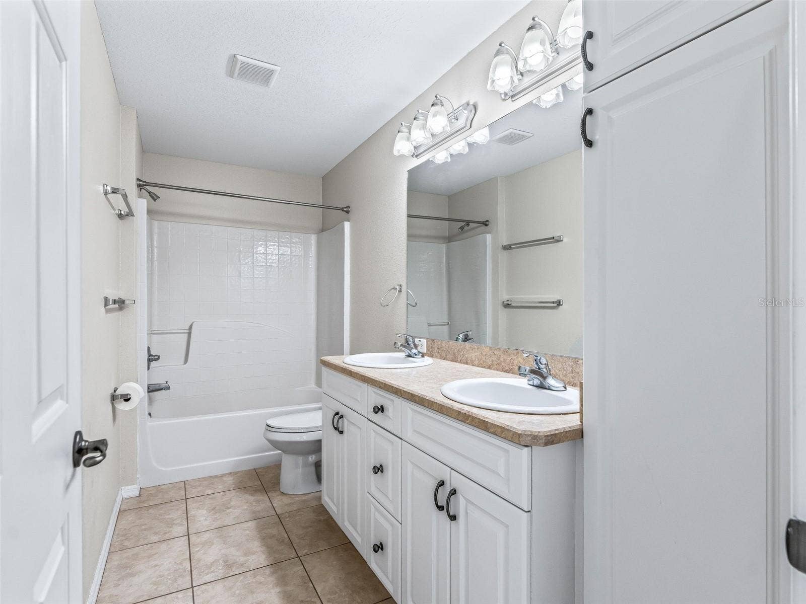 1701 SE 24TH ROAD, #1702, Ocala, FL 34471