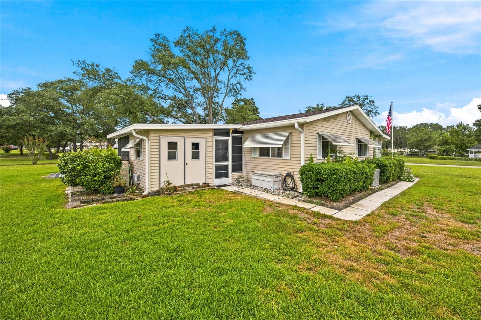 6483 SW 110TH STREET, Ocala, FL 34476 6483 SW 110TH STREET, Ocala, FL 34476