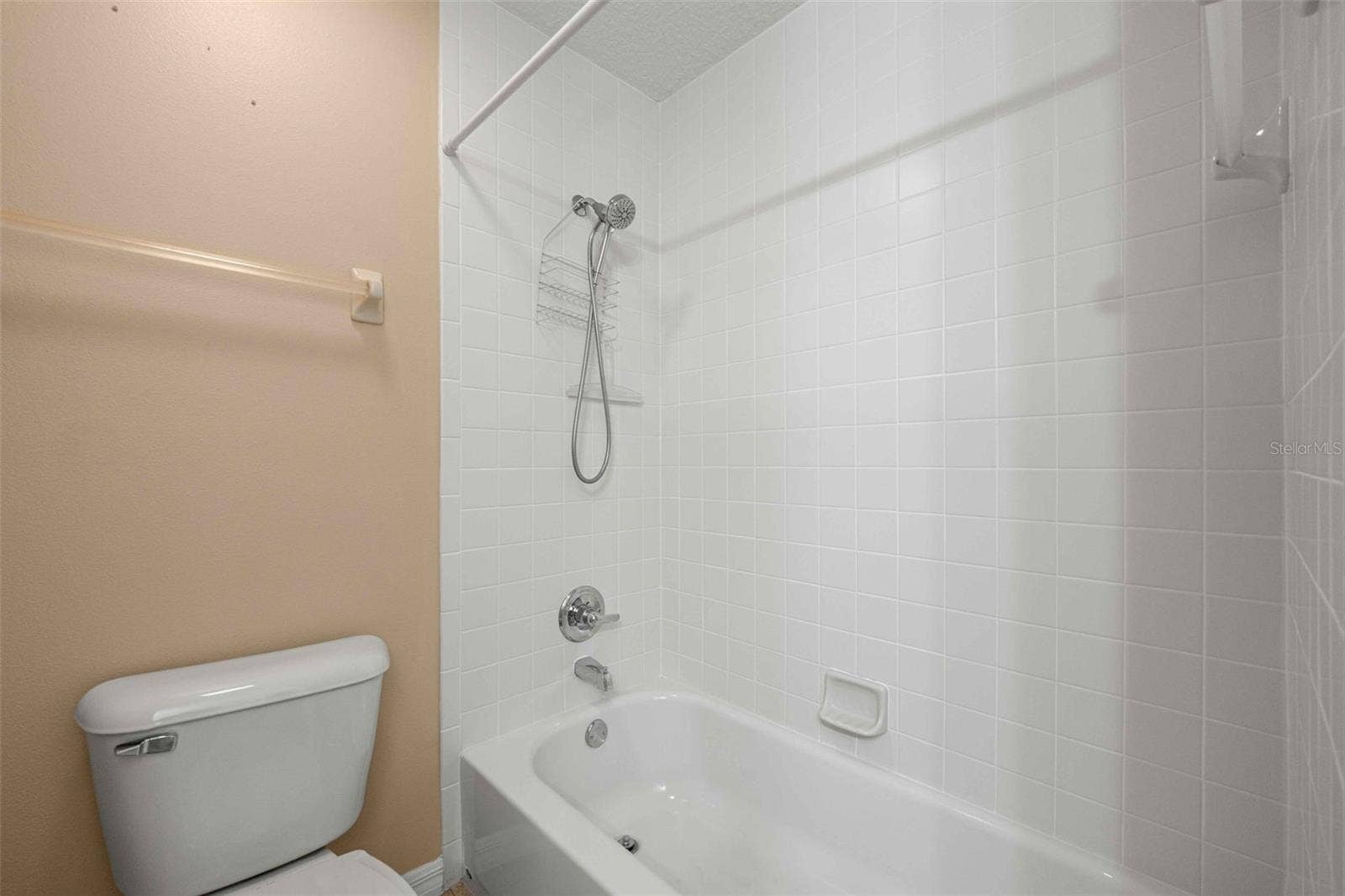 8459 SW 60TH COURT, Ocala, FL 34476 Bathroom 2