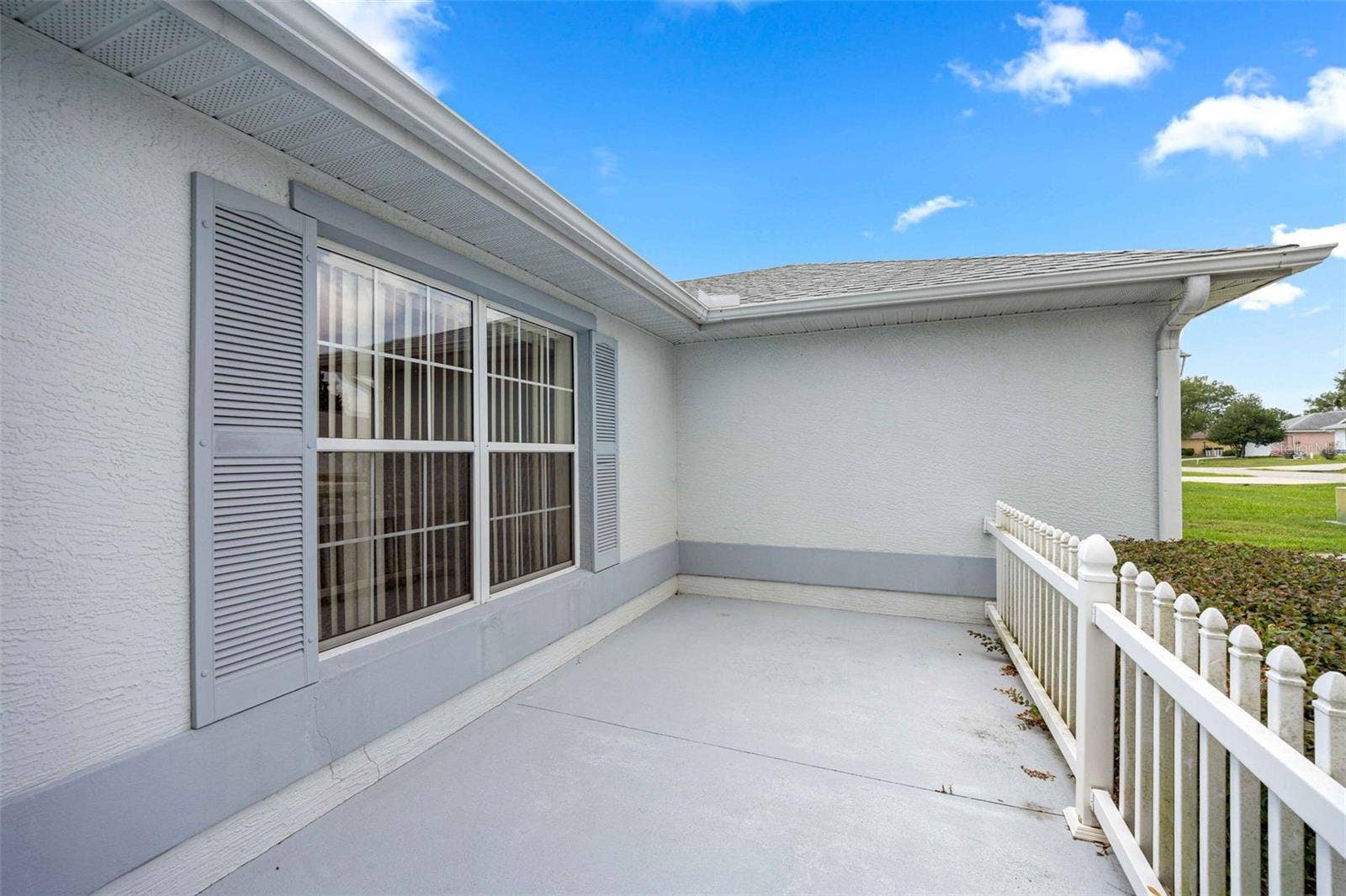8459 SW 60TH COURT, Ocala, FL 34476 Front Porch