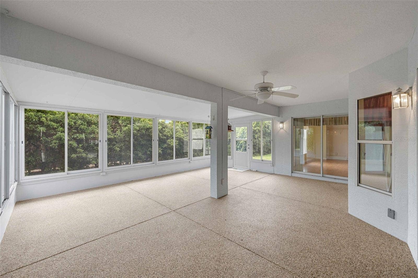 8459 SW 60TH COURT, Ocala, FL 34476 Back Porch