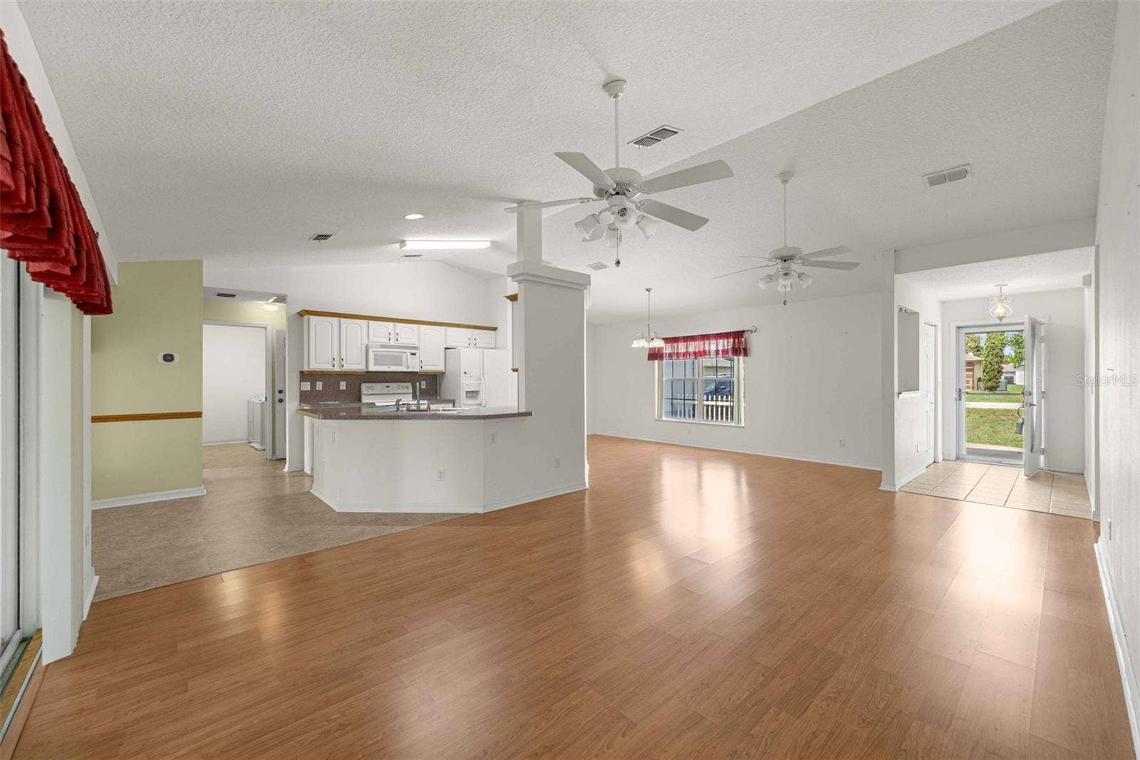 8459 SW 60TH COURT, Ocala, FL 34476 Living area