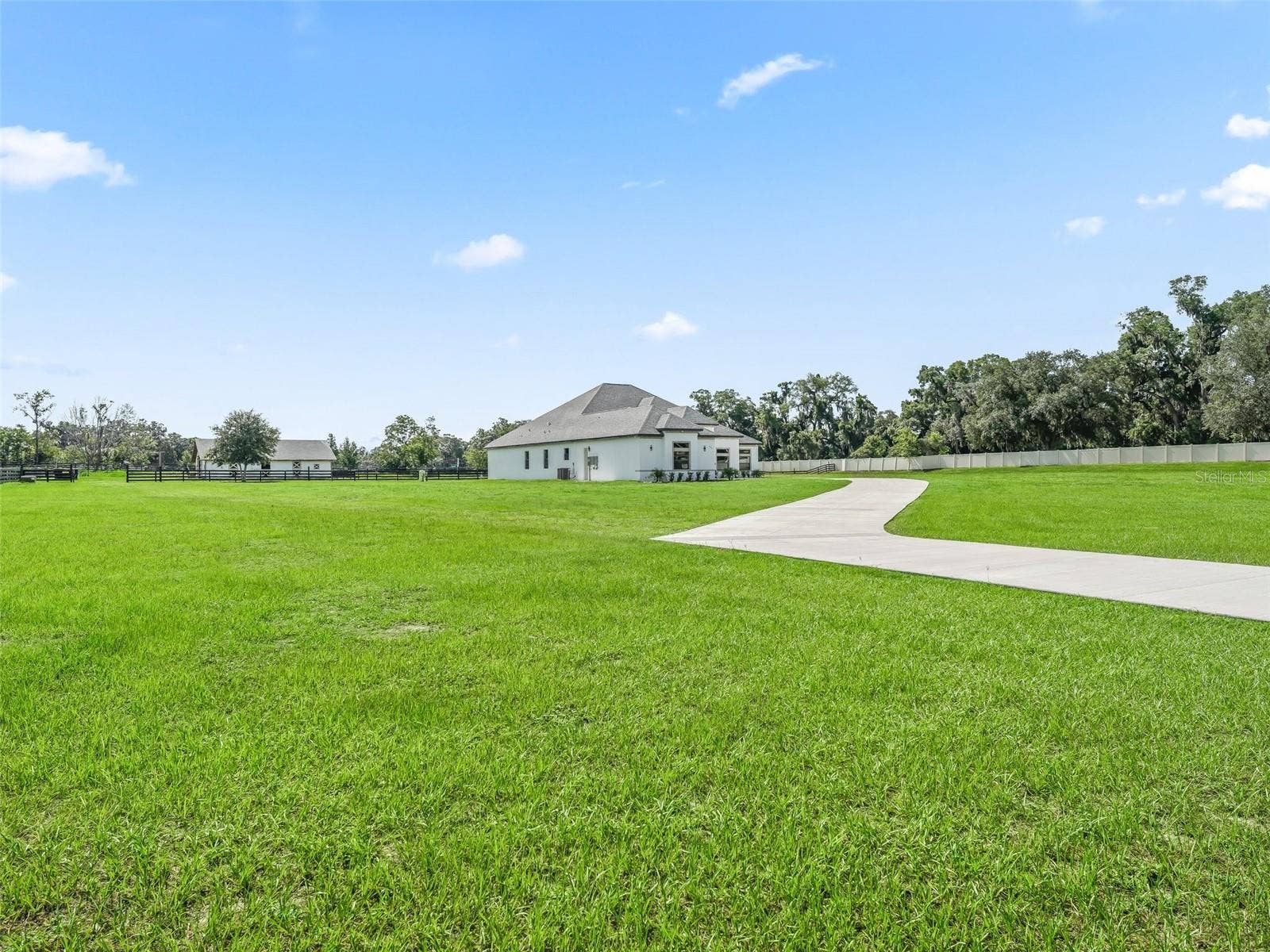 7041 NE 22ND COURT ROAD, Ocala, FL 34479 7041 NE 22ND COURT ROAD, Ocala, FL 34479