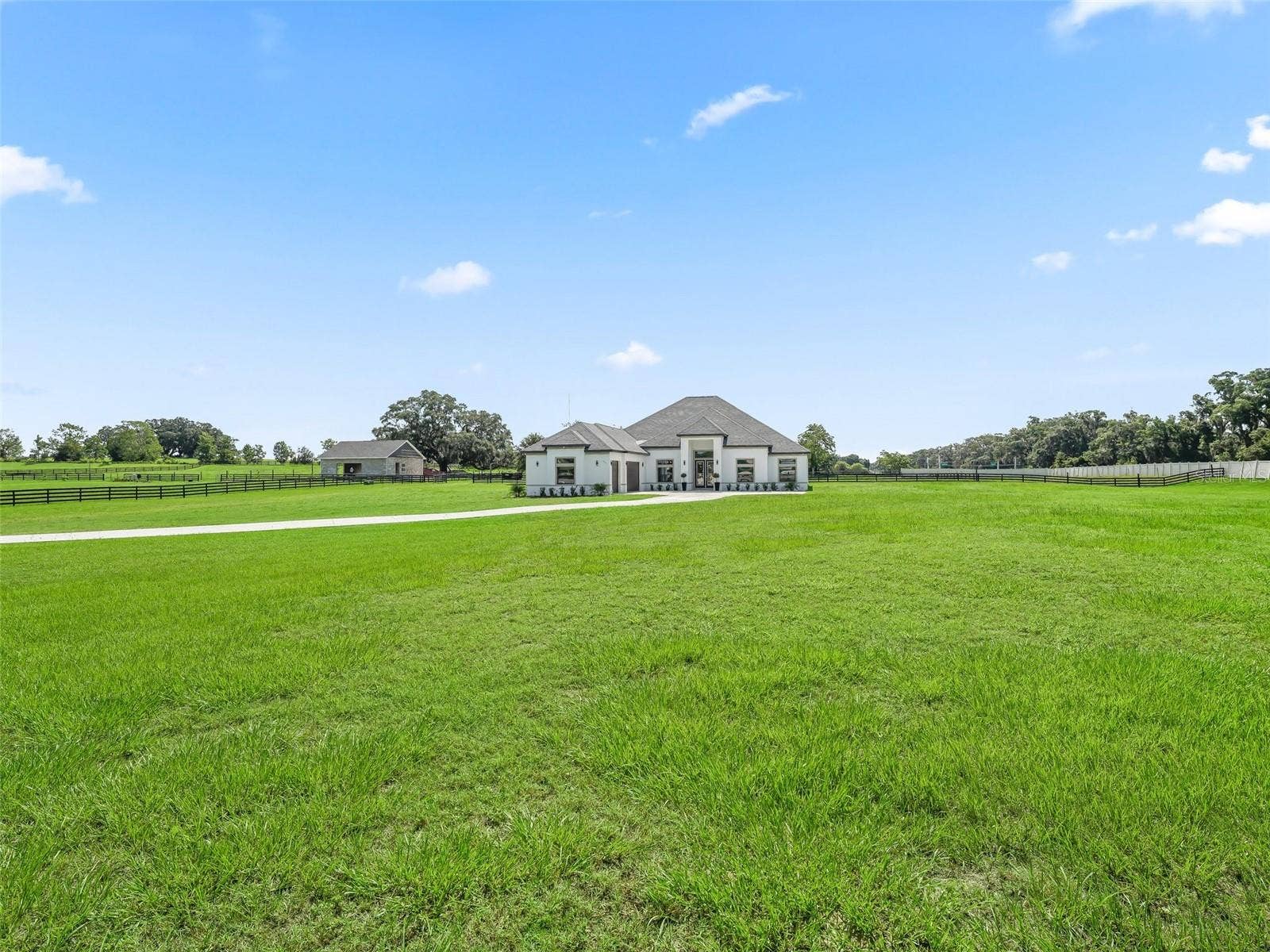 7041 NE 22ND COURT ROAD, Ocala, FL 34479 7041 NE 22ND COURT ROAD, Ocala, FL 34479