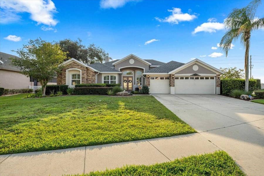 Property photo for 9095 LAUREL RIDGE DRIVE, Mount Dora, FL