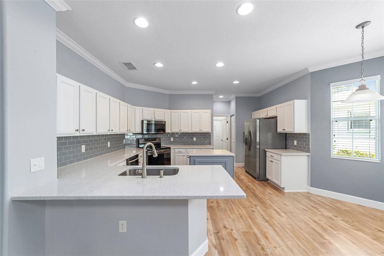 8298 SW 79TH CIRCLE, Ocala, FL 34476 8298 SW 79TH CIRCLE, Ocala, FL 34476