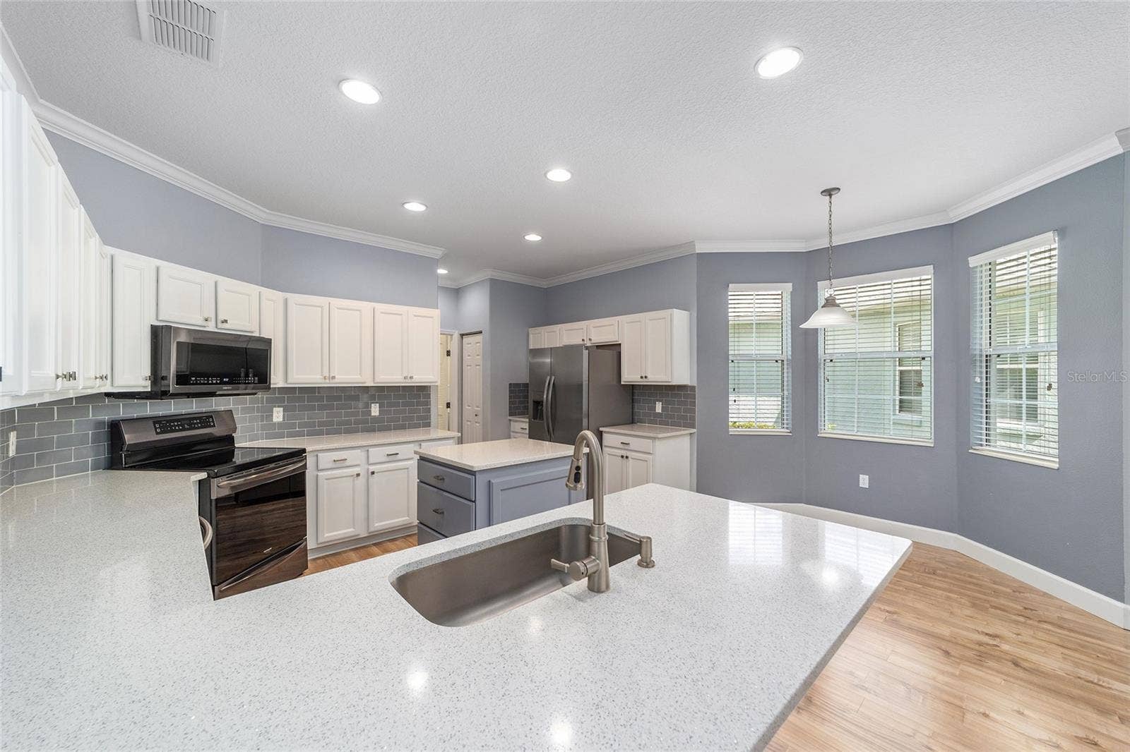8298 SW 79TH CIRCLE, Ocala, FL 34476 8298 SW 79TH CIRCLE, Ocala, FL 34476