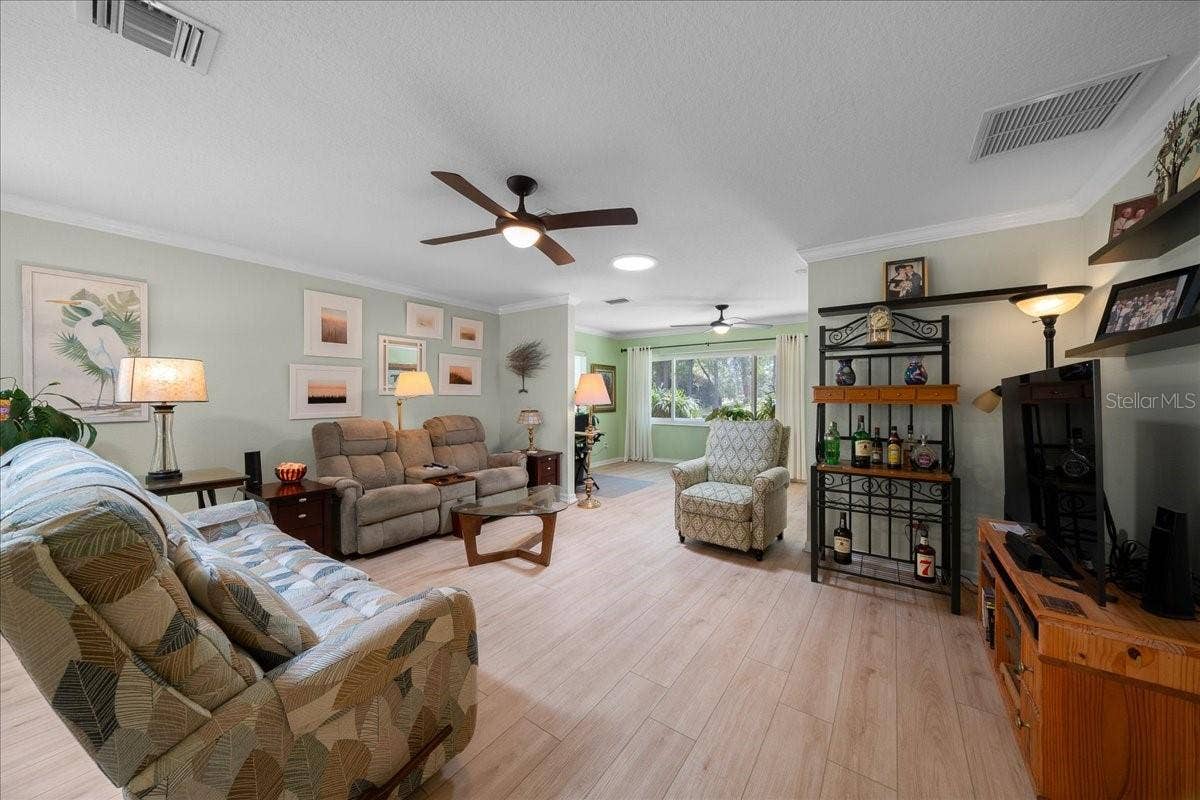 9122 SW 102ND CIRCLE, Ocala, FL 34481 9122 SW 102ND CIRCLE, Ocala, FL 34481
