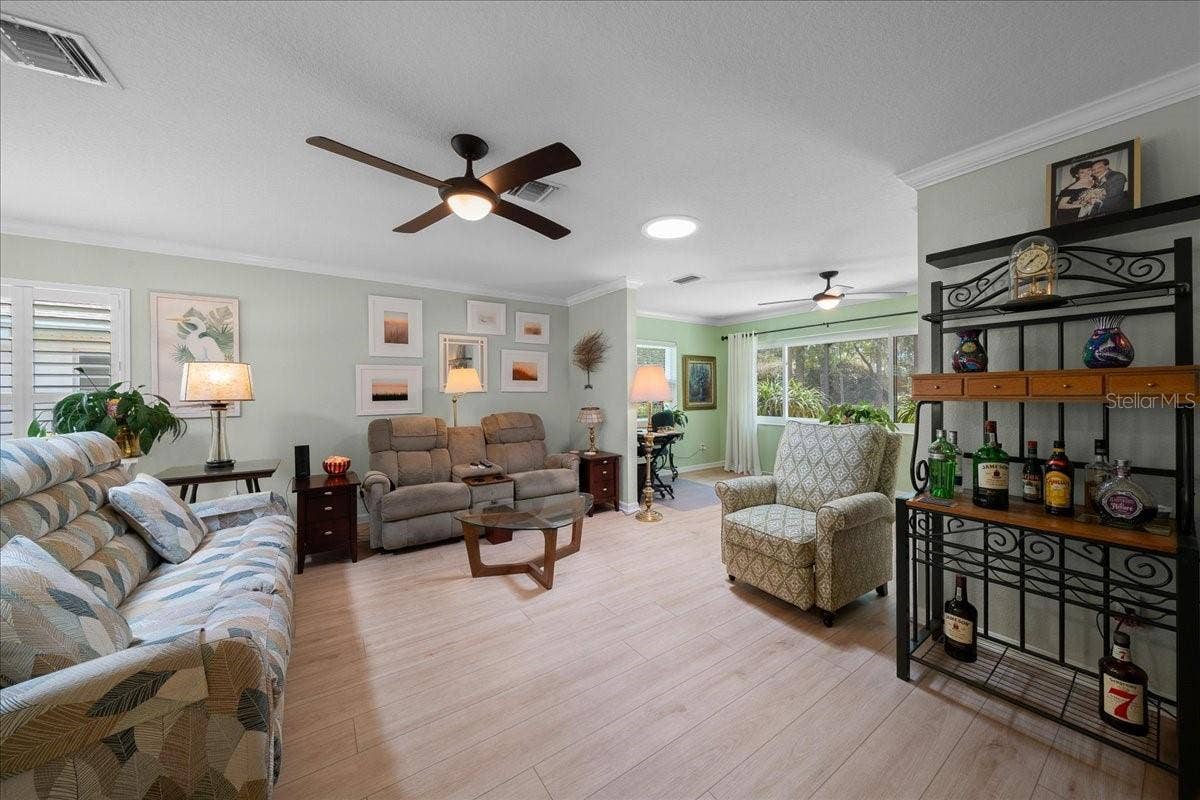 9122 SW 102ND CIRCLE, Ocala, FL 34481 9122 SW 102ND CIRCLE, Ocala, FL 34481