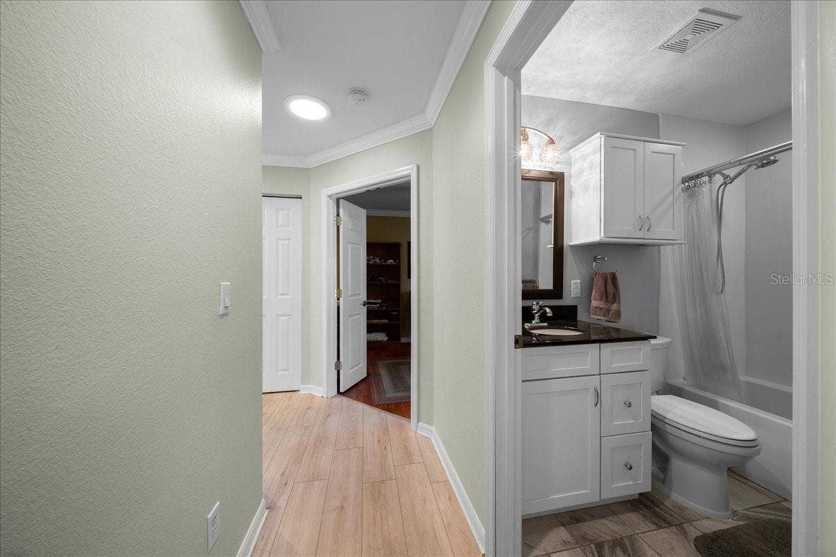 9122 SW 102ND CIRCLE, Ocala, FL 34481 9122 SW 102ND CIRCLE, Ocala, FL 34481