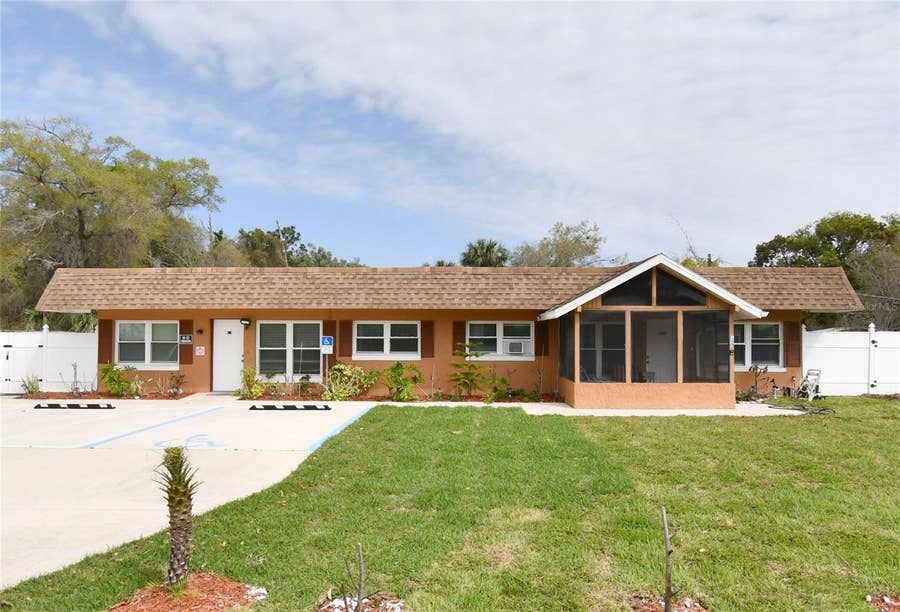 Property photo for Chuluota, FL